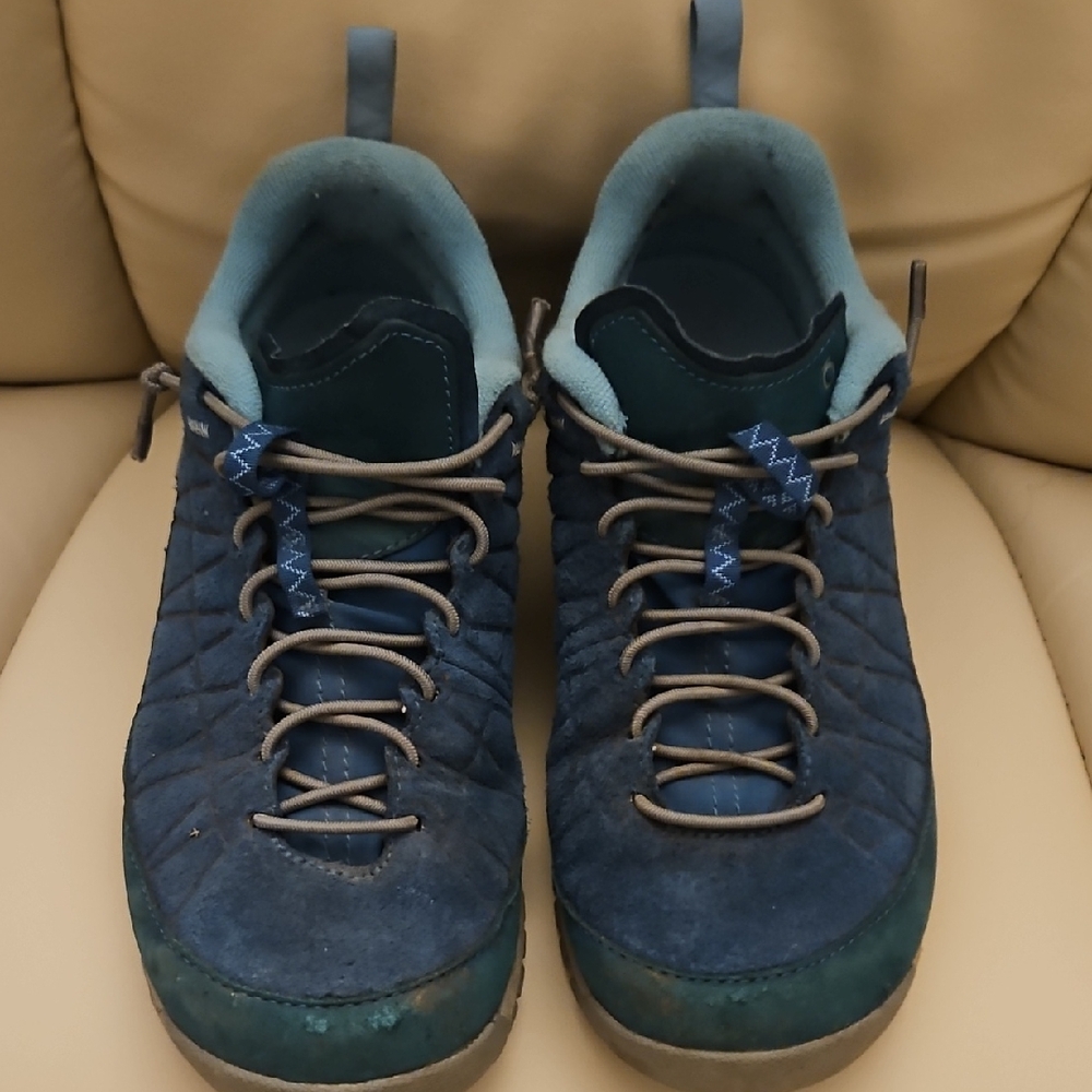 Women's Obōz Deep Teal Hiking Shoes